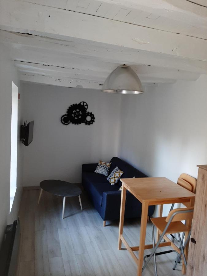 Apartamento Le Petit Bois Niort Exterior foto